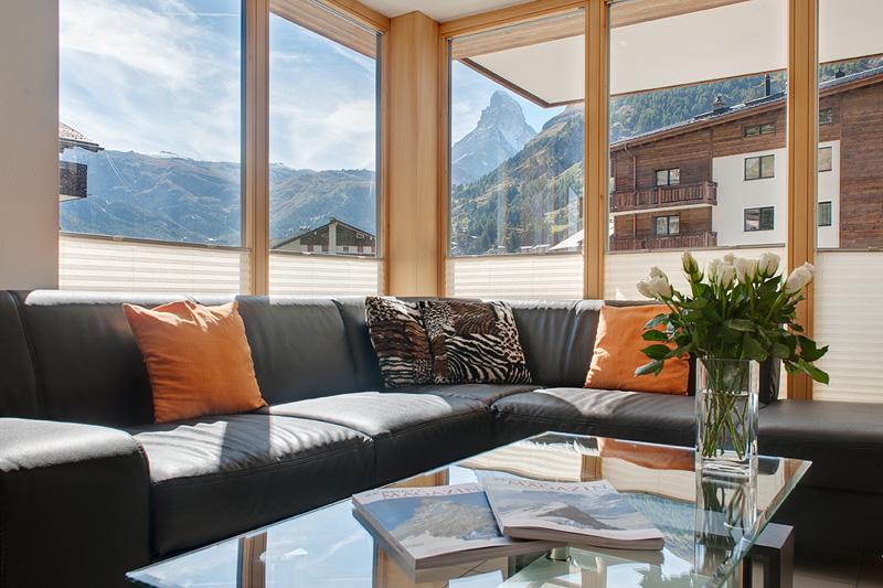 Large view of lounge area