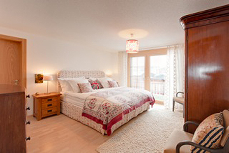 large view of the bedroom 2