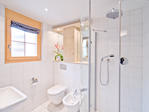 bathroom1