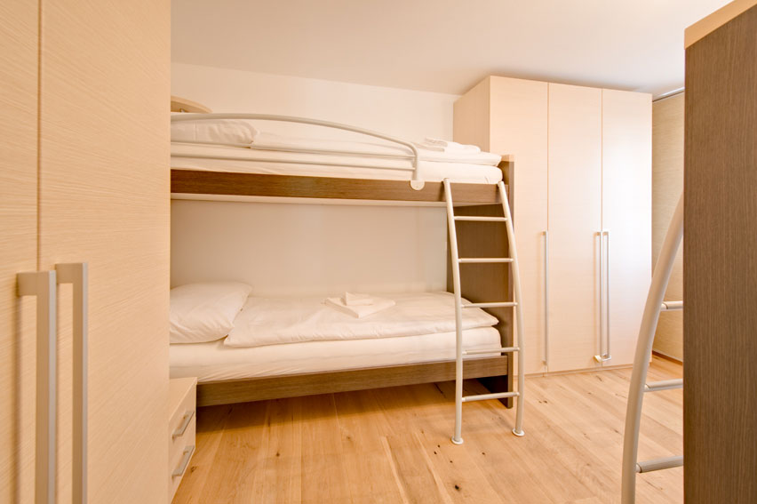 large view of bed 3