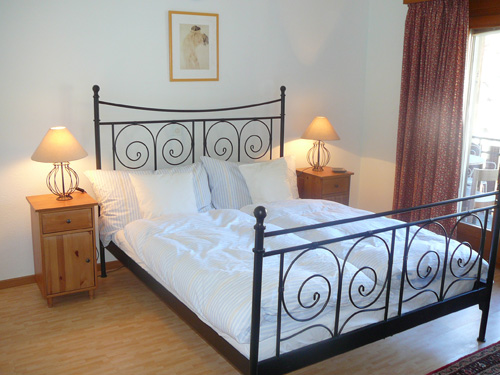 large view of the bedroom