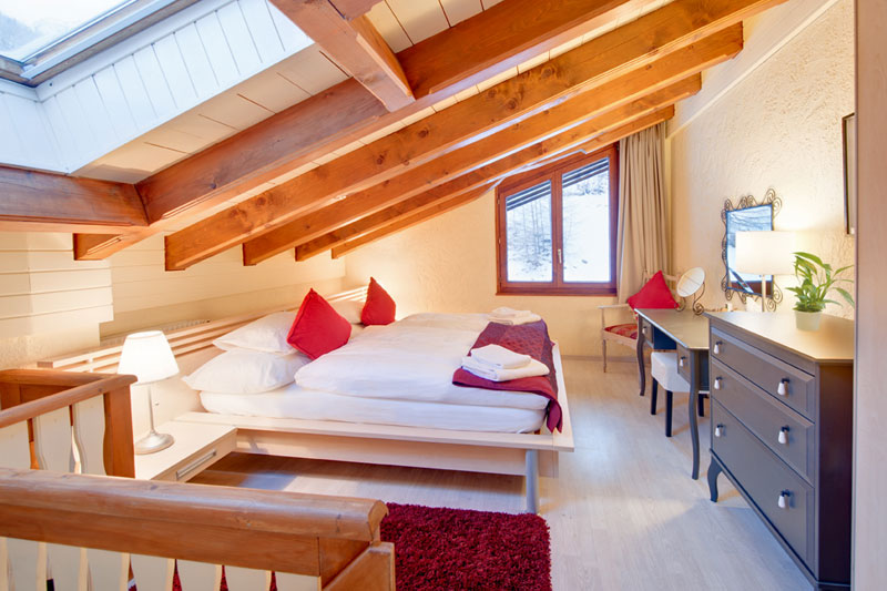 Large view of the master bedroom