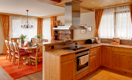 Zermatt Murini Loft Dining Area
