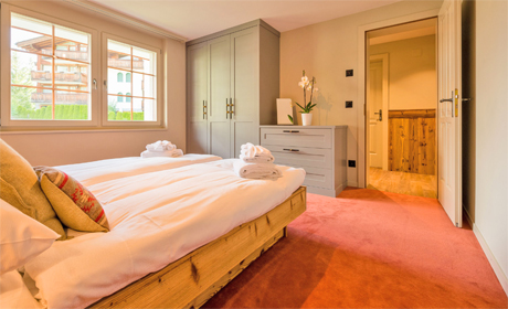Large double bedroom