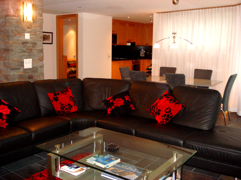 Large view of lounge area